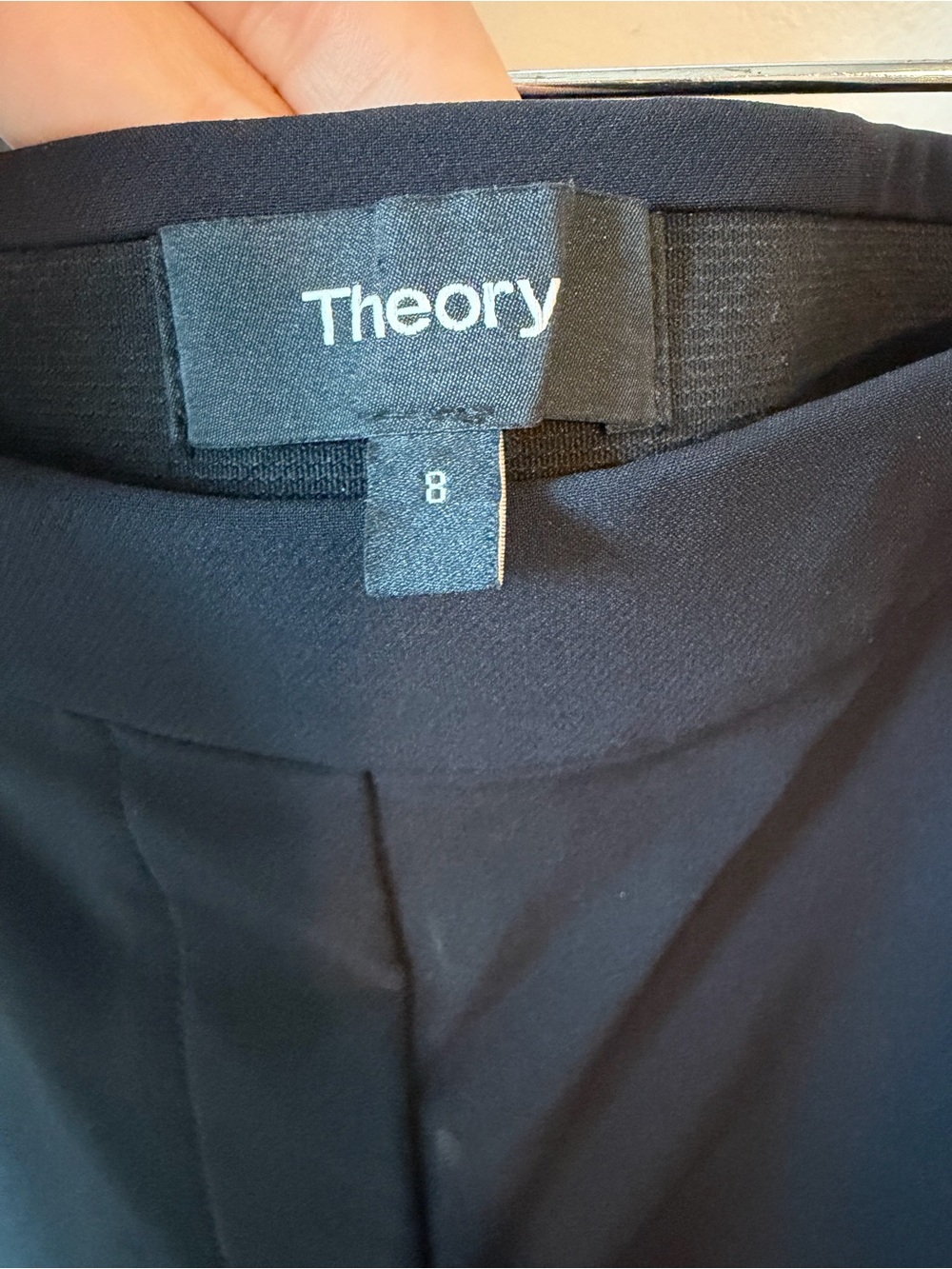 ⚡️NWOT Theory Black Slim Ankle Pull-on Pants - Picture 6 of 6